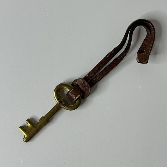 Fossil Brass Key Charm Bag Hang Tag Brown Leather Strap Replacement Accessory - Picture 10 of 10
